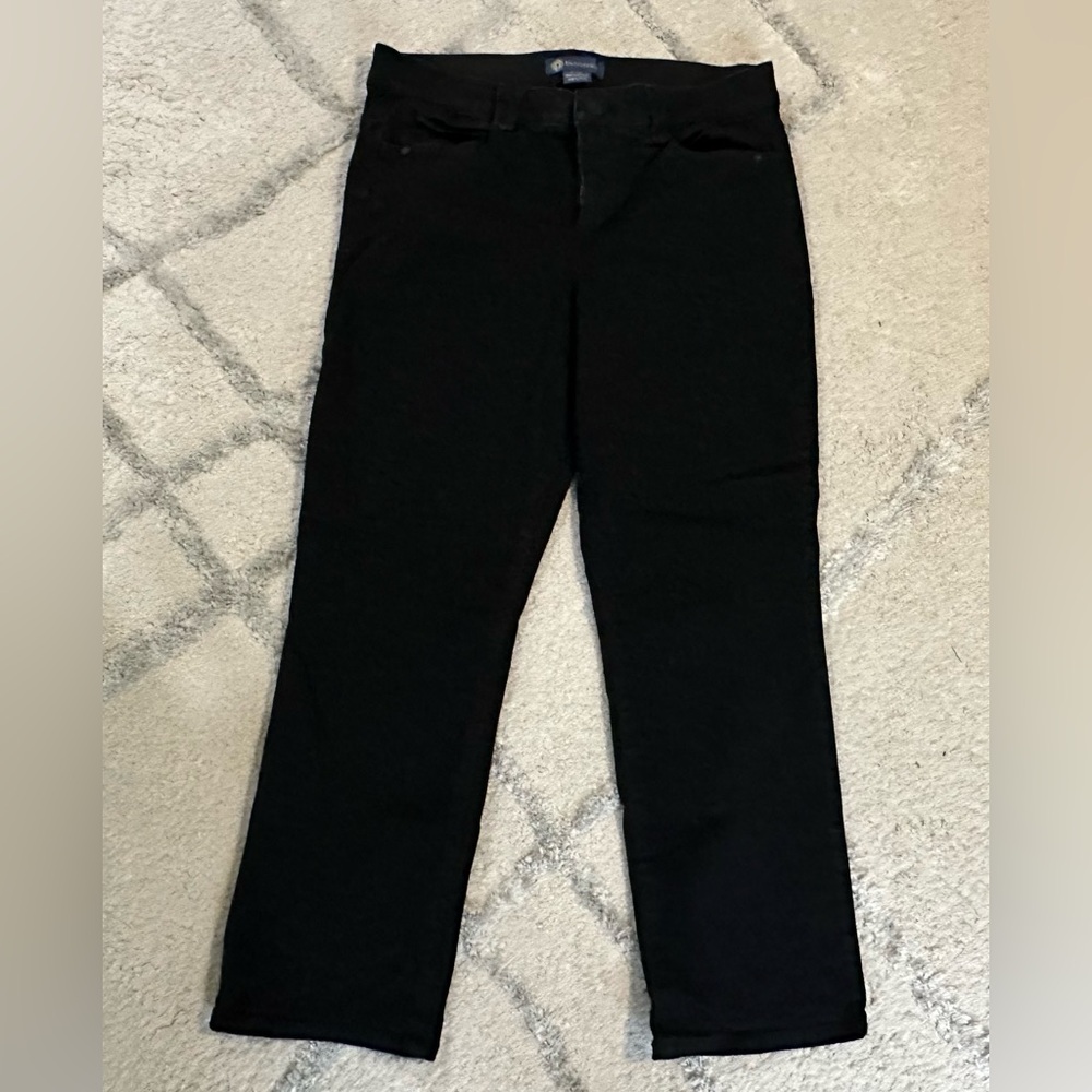 Democracy. Absolution Natalie straight leg Jean. Stitch fix.